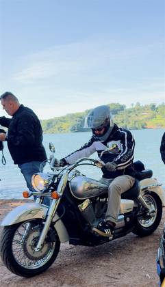 HONDA SHADOW 750 